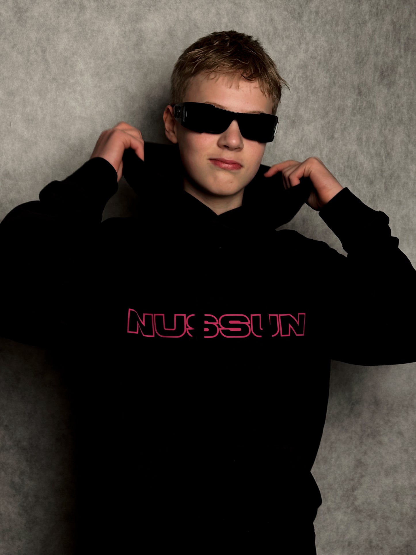 NUSSUN HOODIE